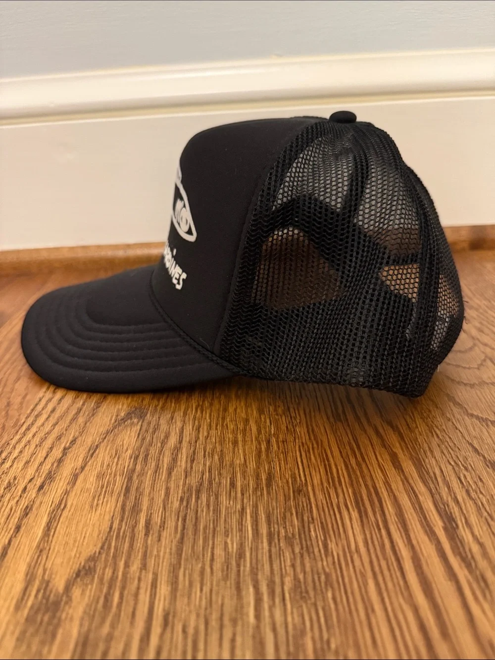 Black Clare V ‘Liberez Les Sardines' Trucker Hat
